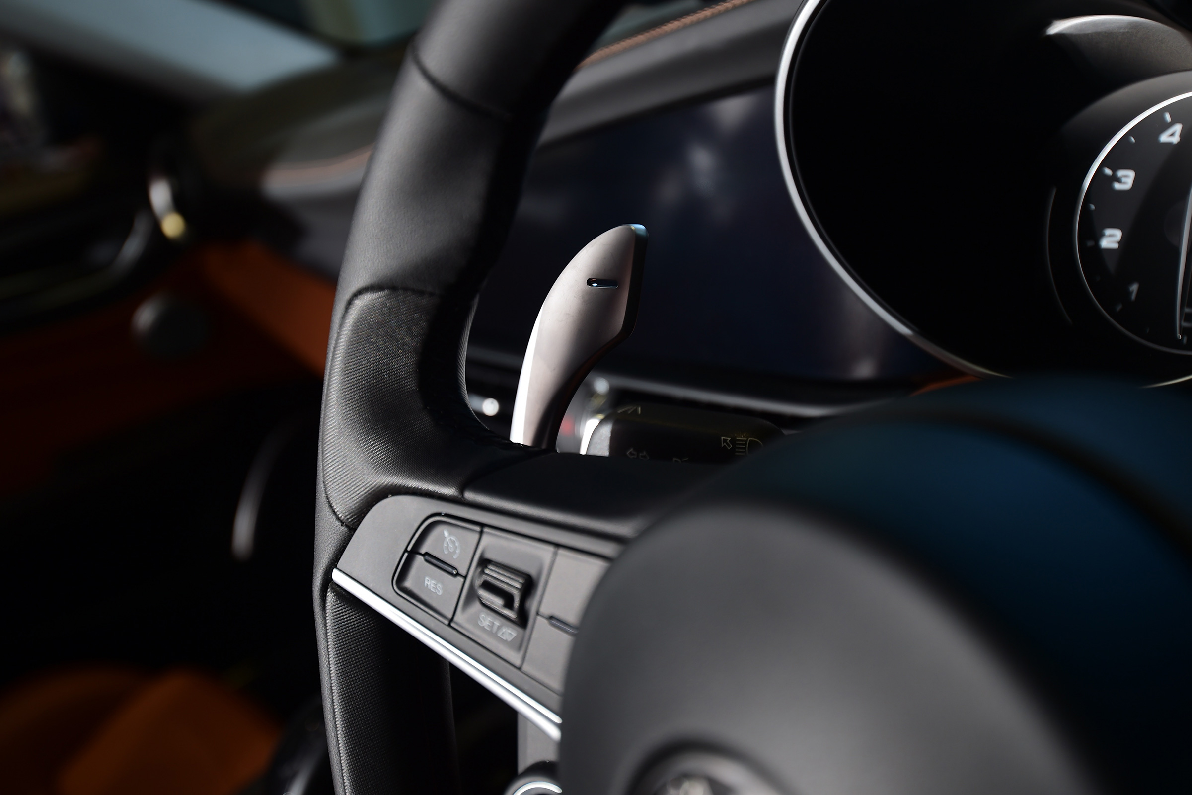 Long-term test review: Alfa Romeo Giulia Veloce - steering wheel