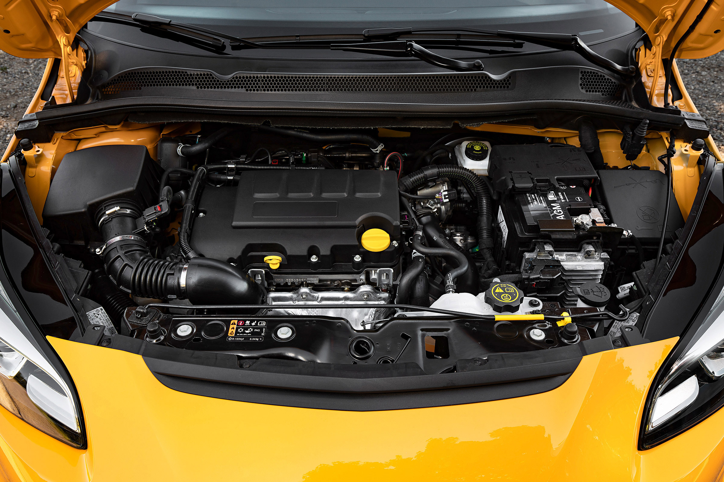 Vauxhall Corsa GSi - engine
