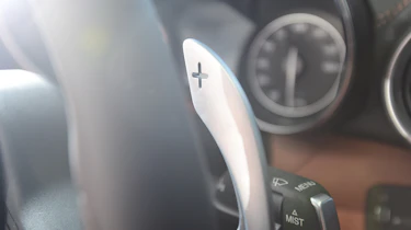 Long-term test review: Alfa Romeo Giulia Veloce - paddle shifter