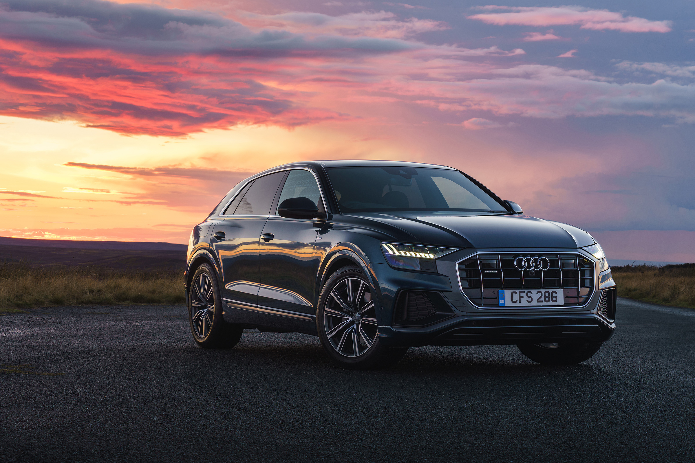 Audi Q8 - front