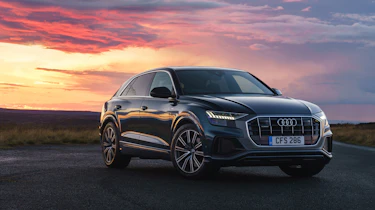 Audi Q8 - front
