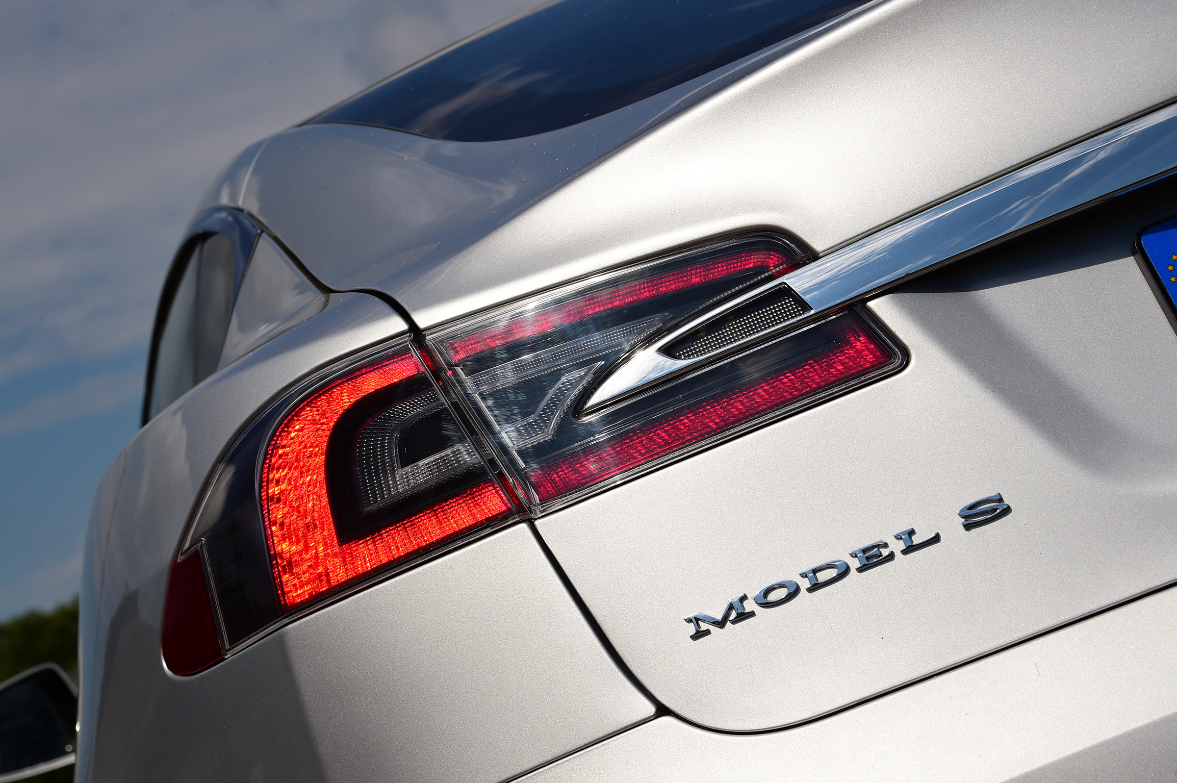 Tesla Model S 75D - Model S