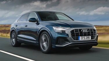 Audi Q8 - front