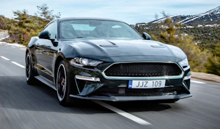 Ford Mustang Bullitt - front