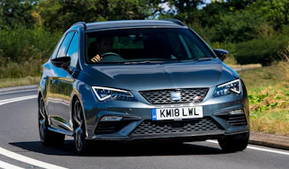 SEAT Leon ST Cupra 300 Carbon Edition - front