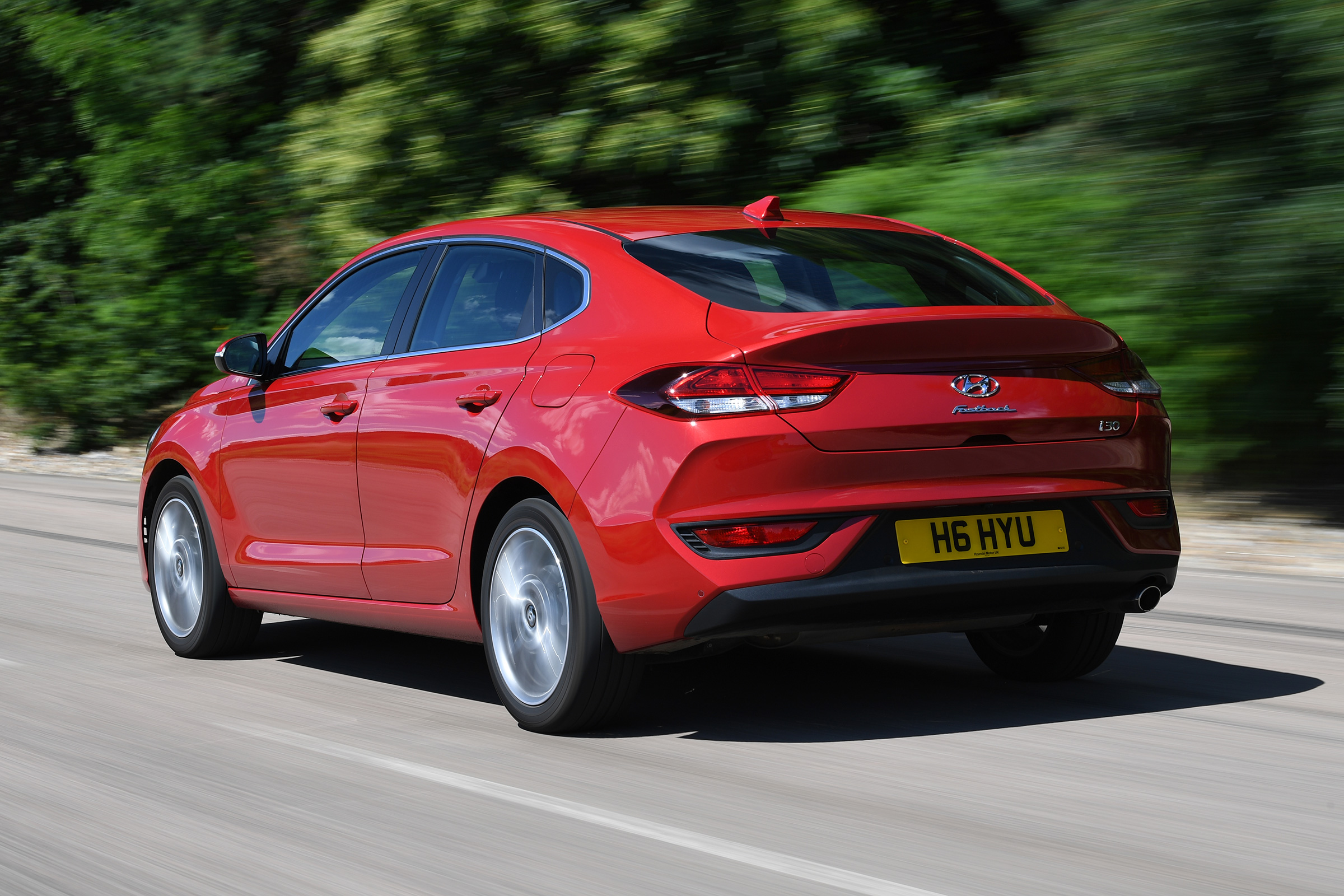 Hyundai i30 Fastback - rear