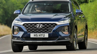 Hyundai Santa Fe - front