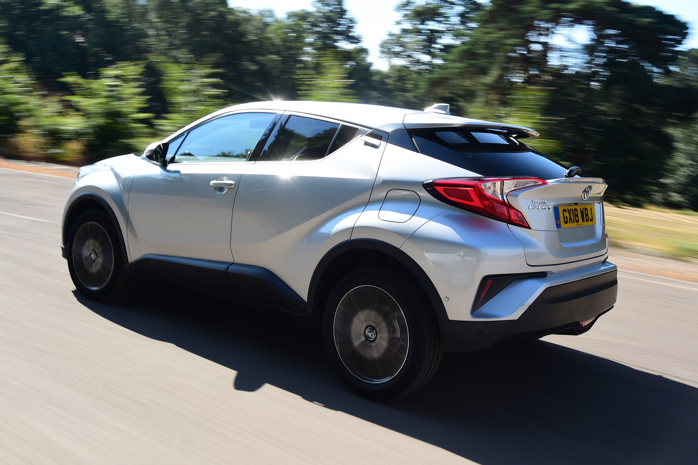 Toyota C-HR - rear