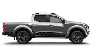 Nissan Navara N-Guard - grey side