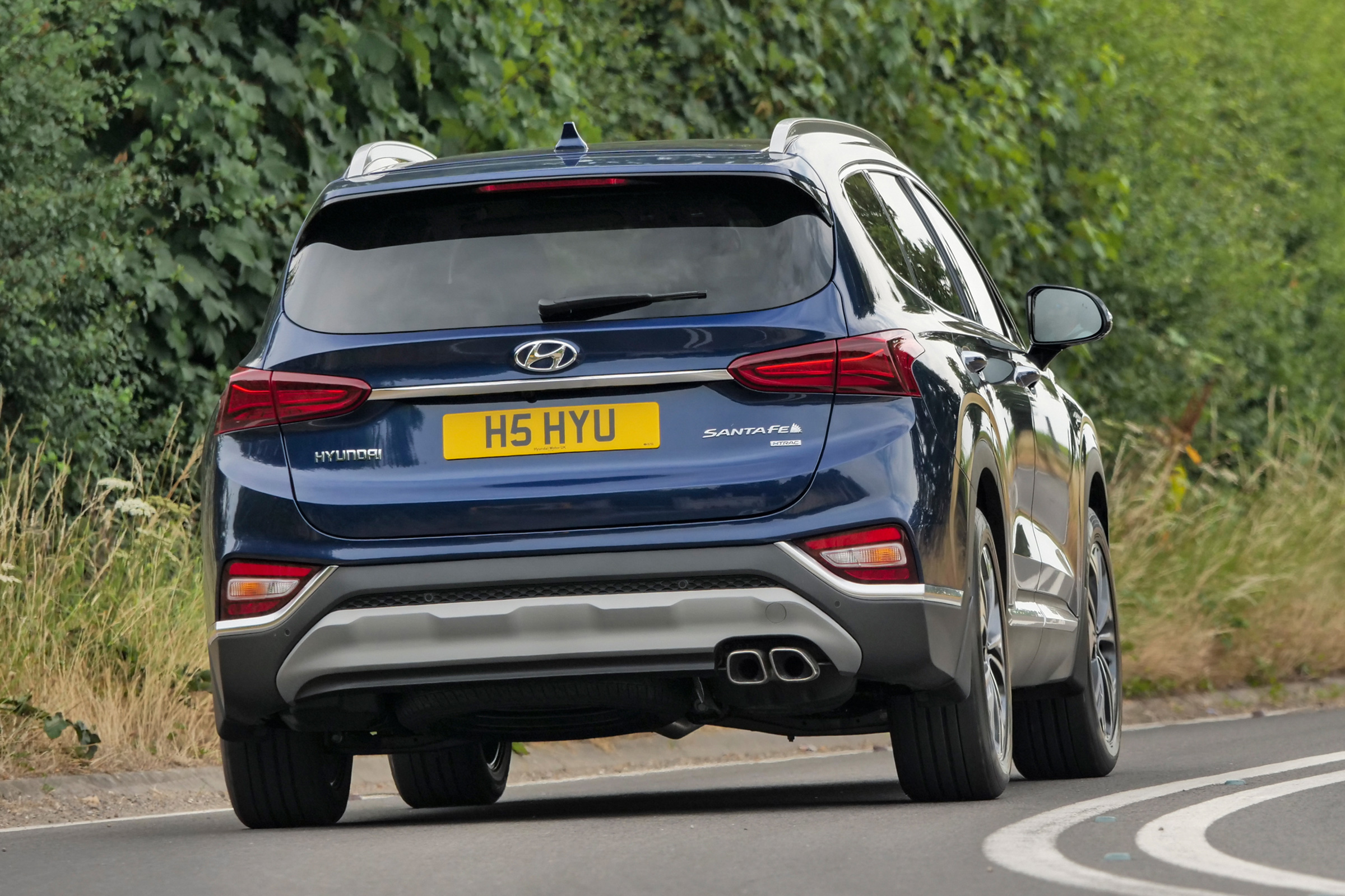 Hyundai Santa Fe - rear