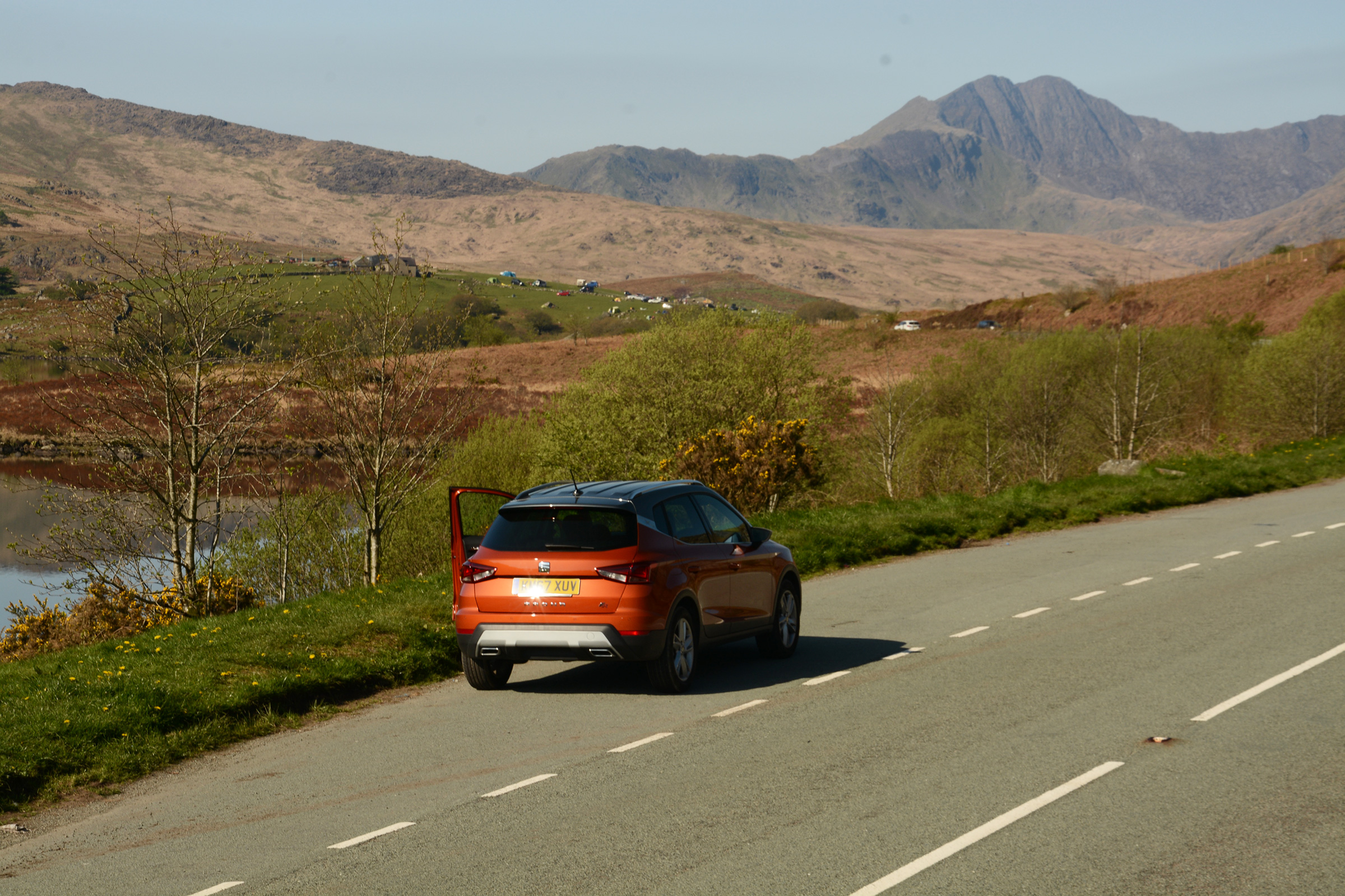 SEAT Arona FR - rear