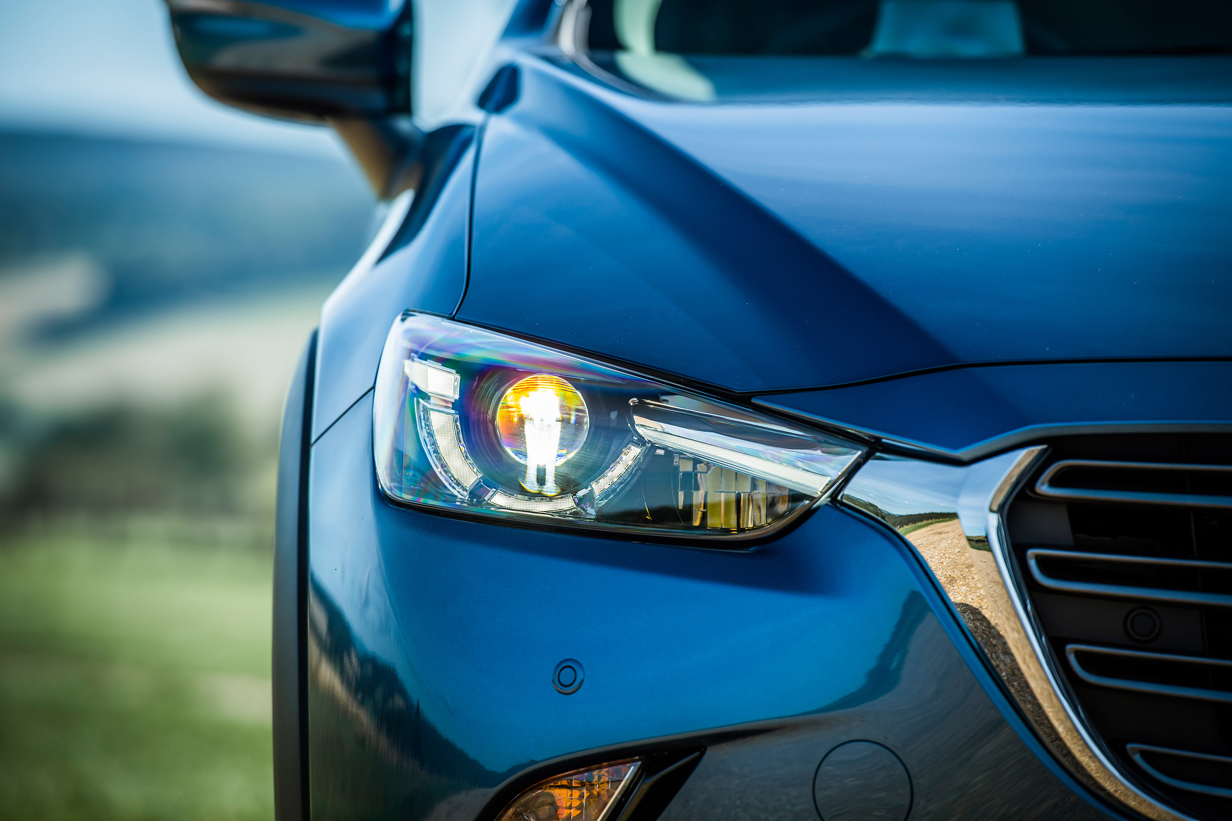 Mazda CX-3 - headlight
