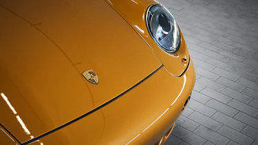 Porsche 993 911 Turbo - headlight