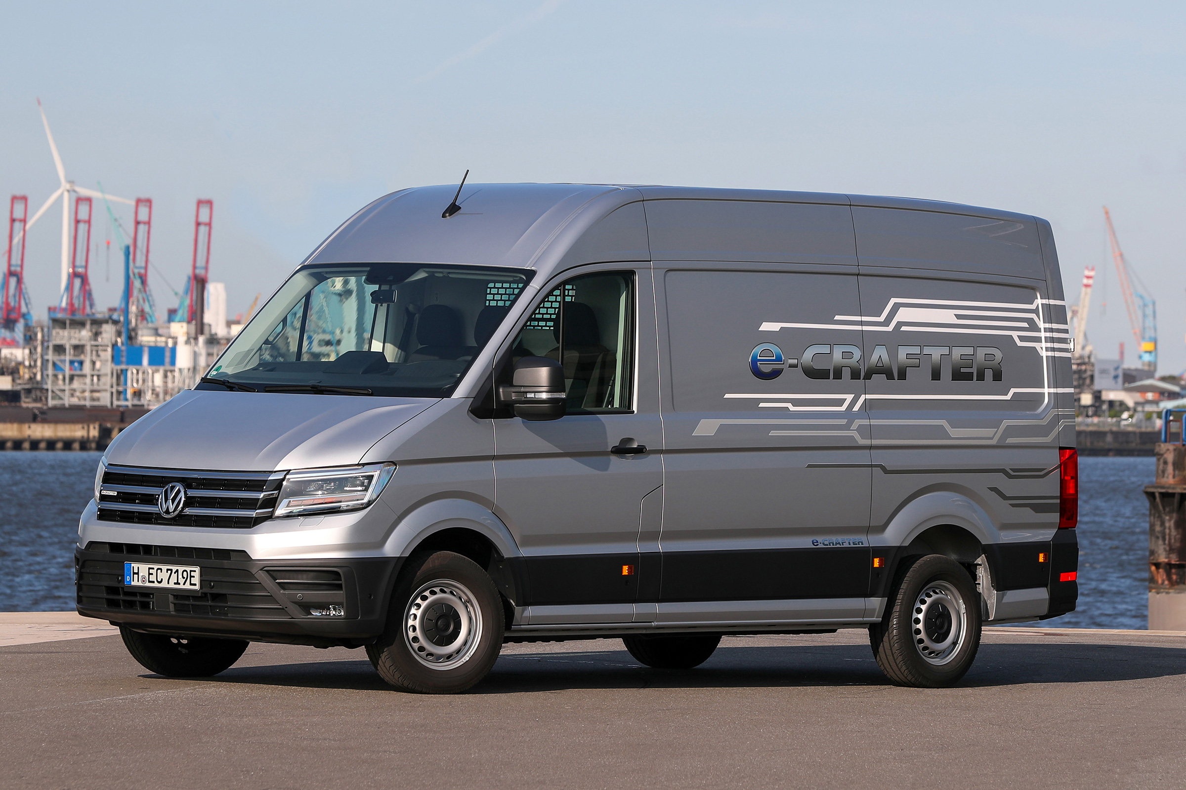 Volkswagen e-Crafter static front quarter