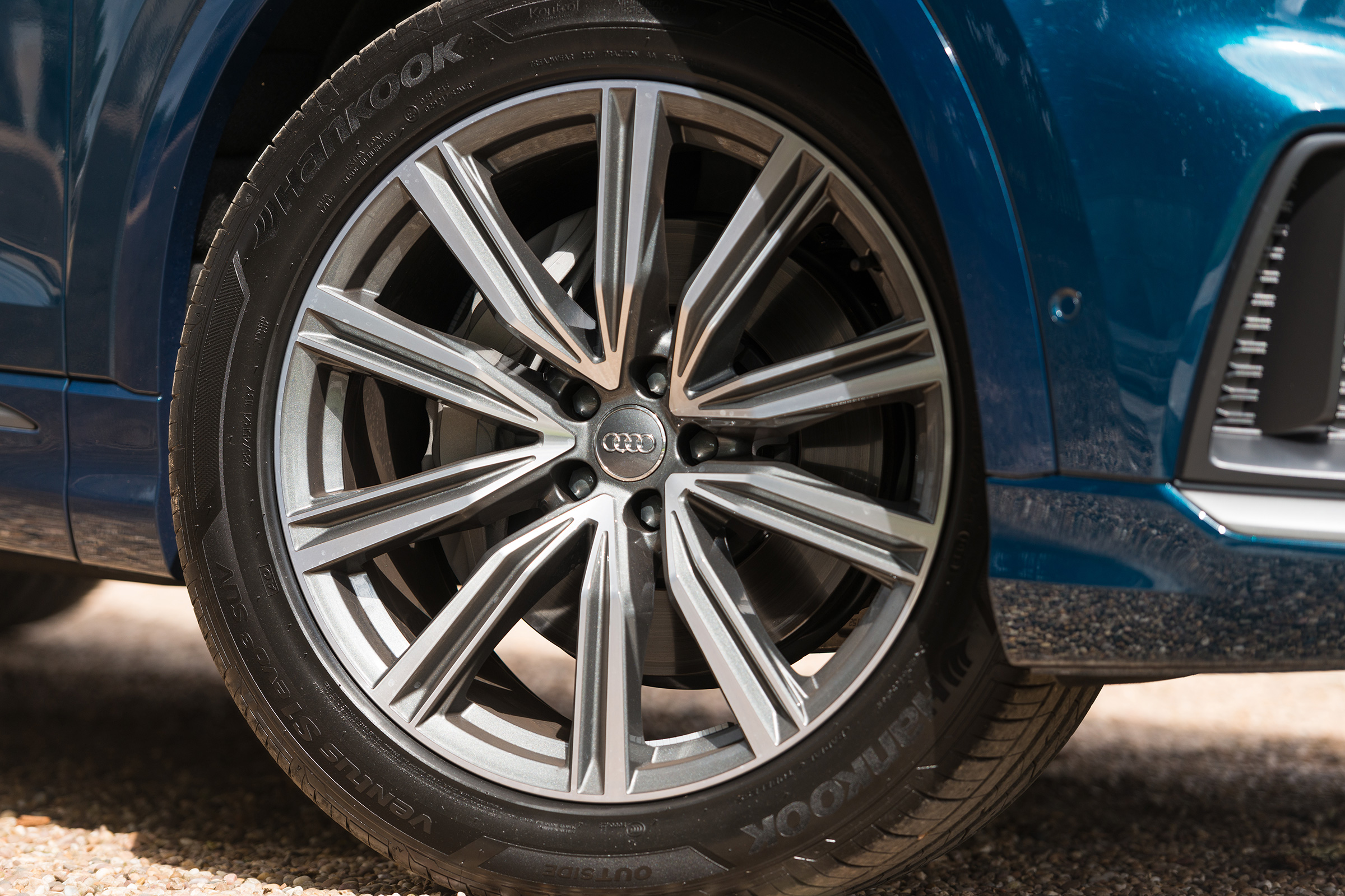 Audi Q8 - wheel