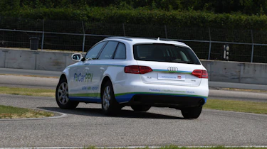 Audi A4 FitCar PPV cornering rear