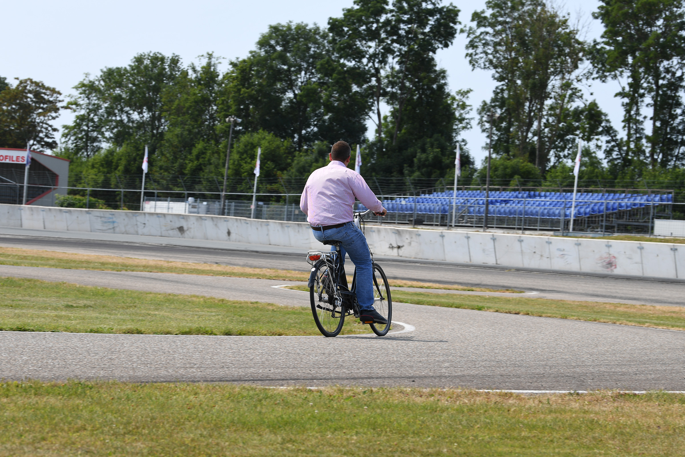 Hugo Griffiths does cycling