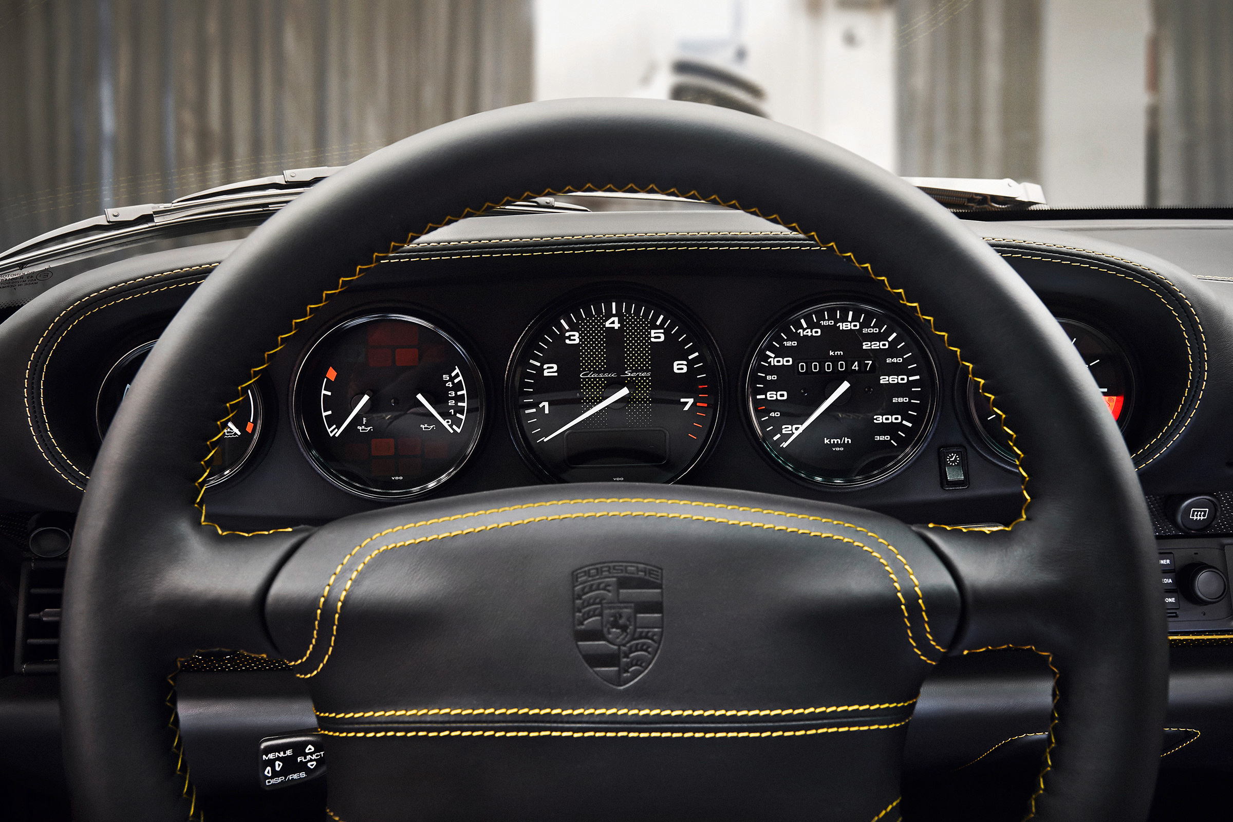 Porsche 993 911 Turbo - steering wheel