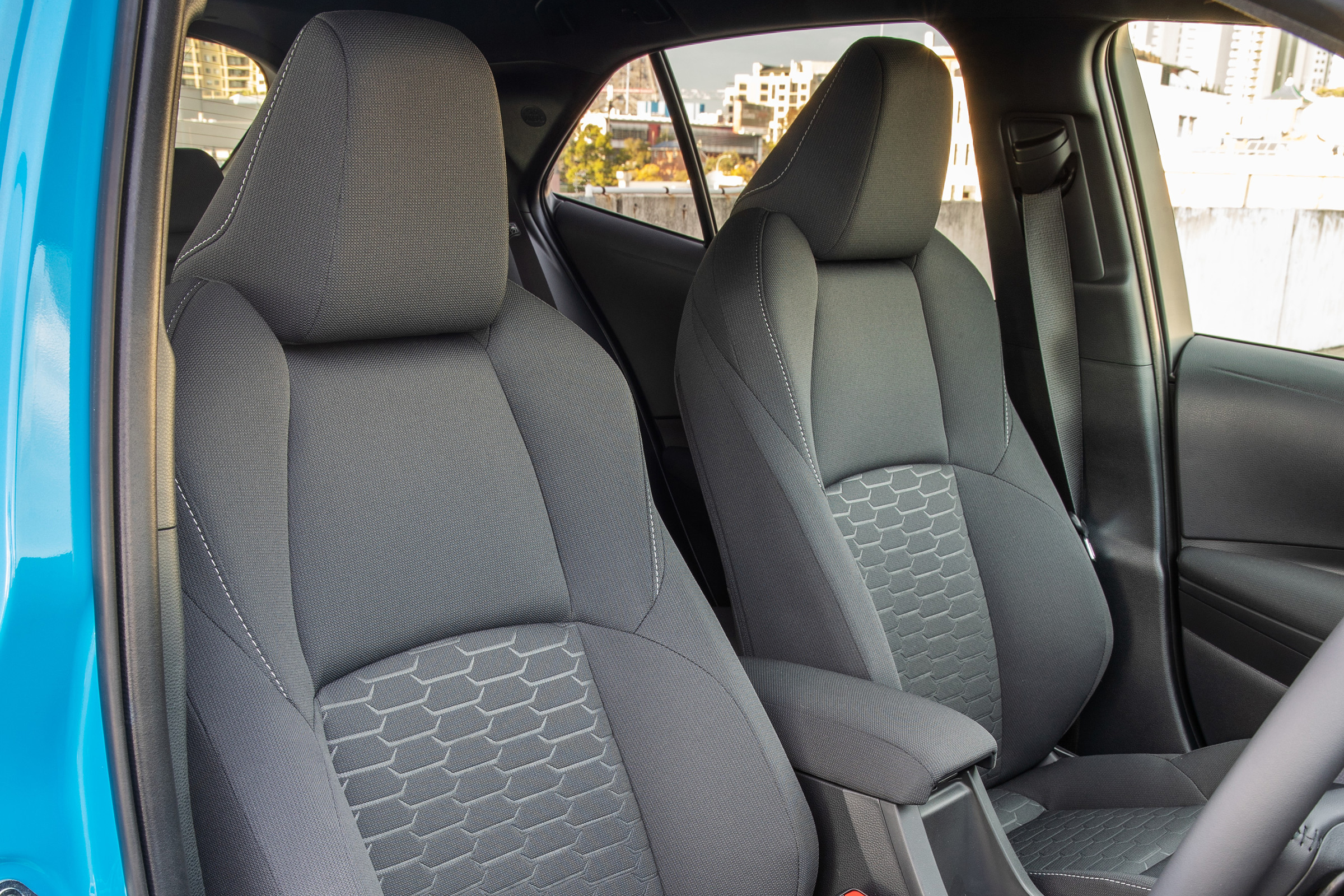 Toyota Corolla - front seats