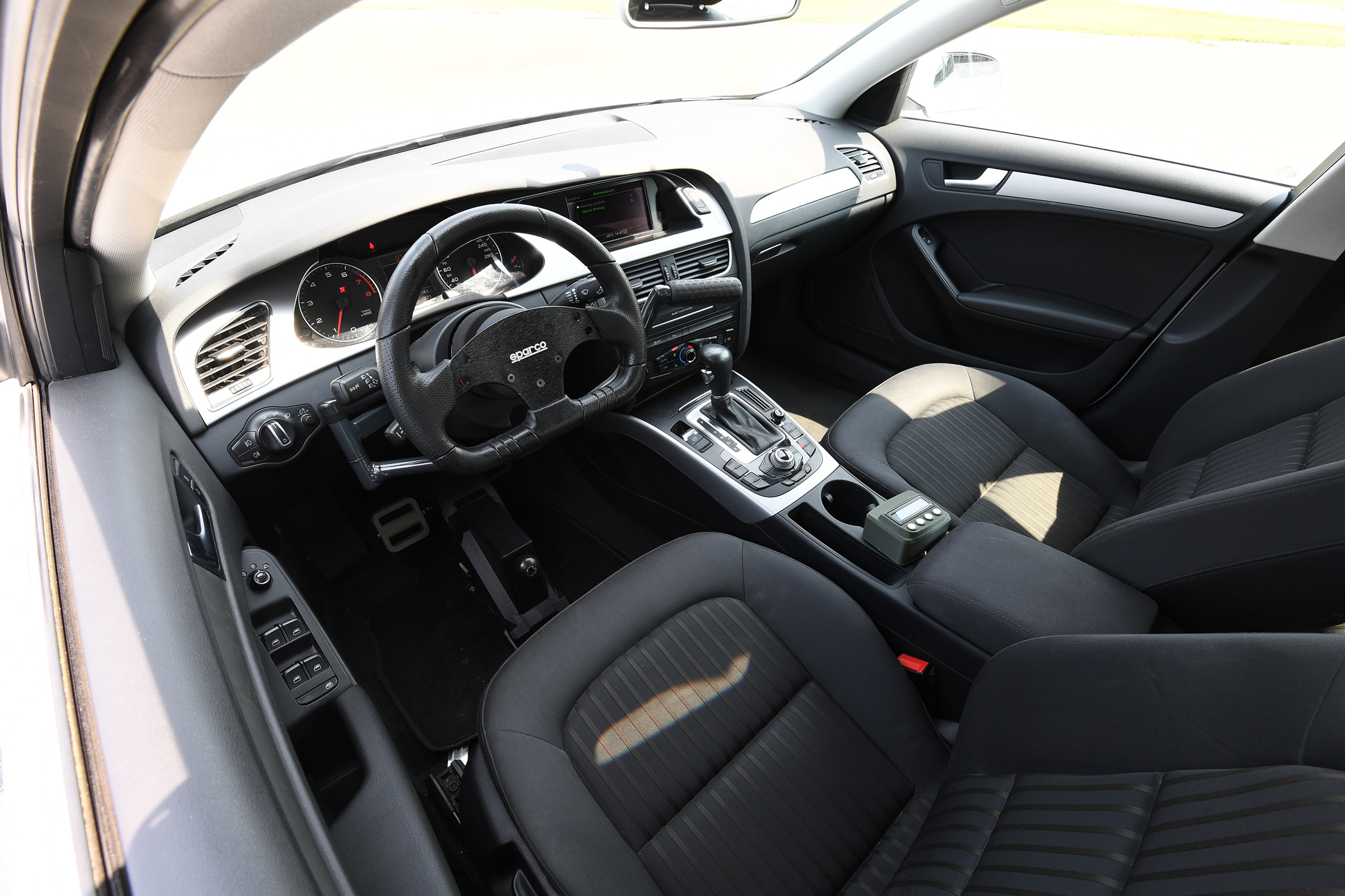 Audi A4 FitCar PPV cockpit