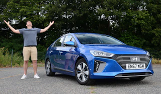 Hyundai Ioniq Plug-in - front