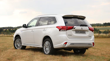 Mitsubishi Outlander PHEV - rear