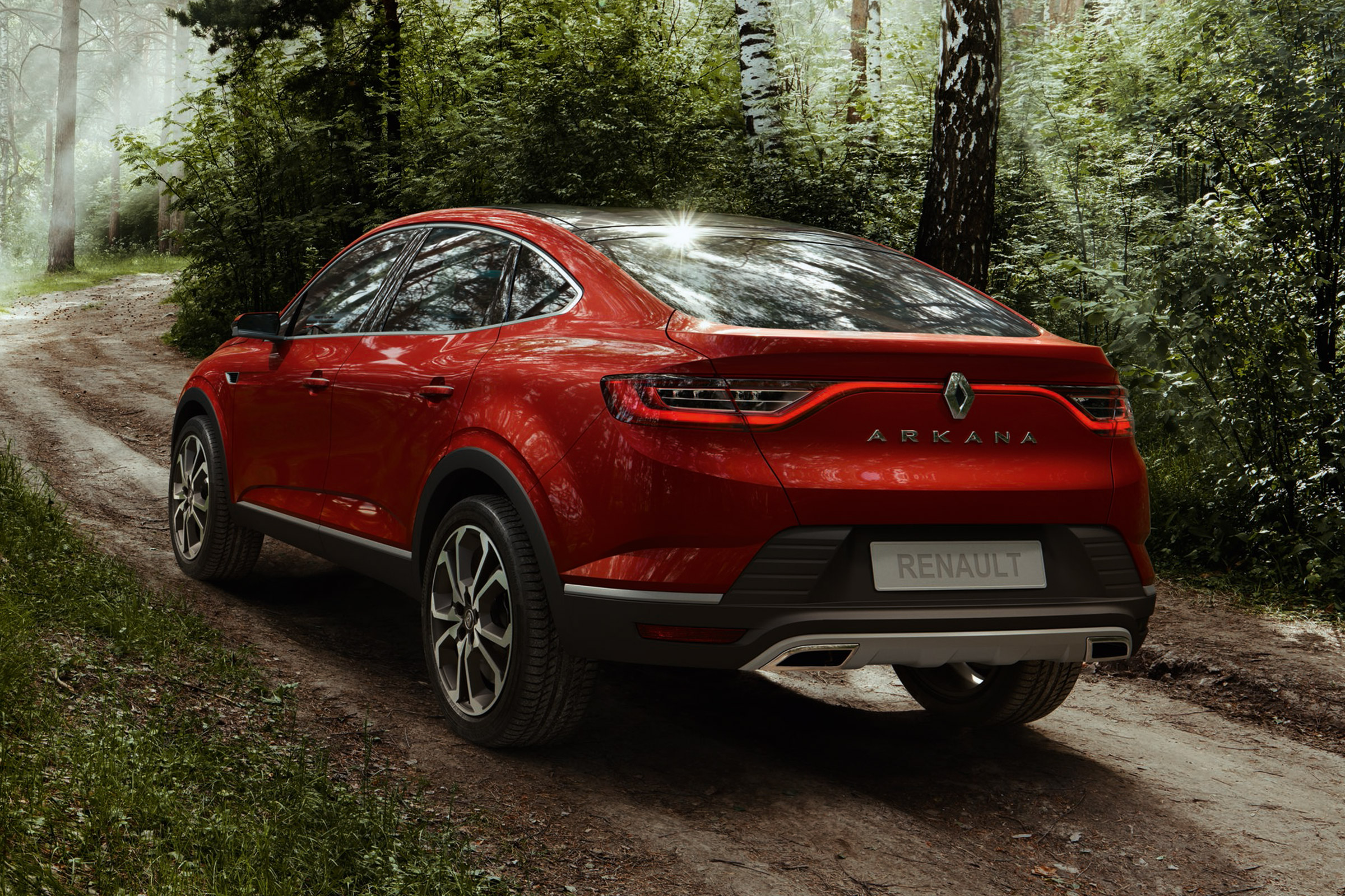 Renault Arkana - rear action orange