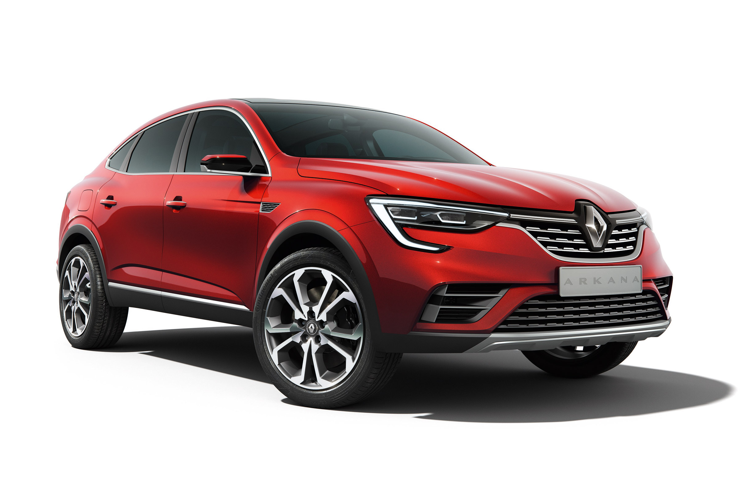 Renault Arkana - front studio