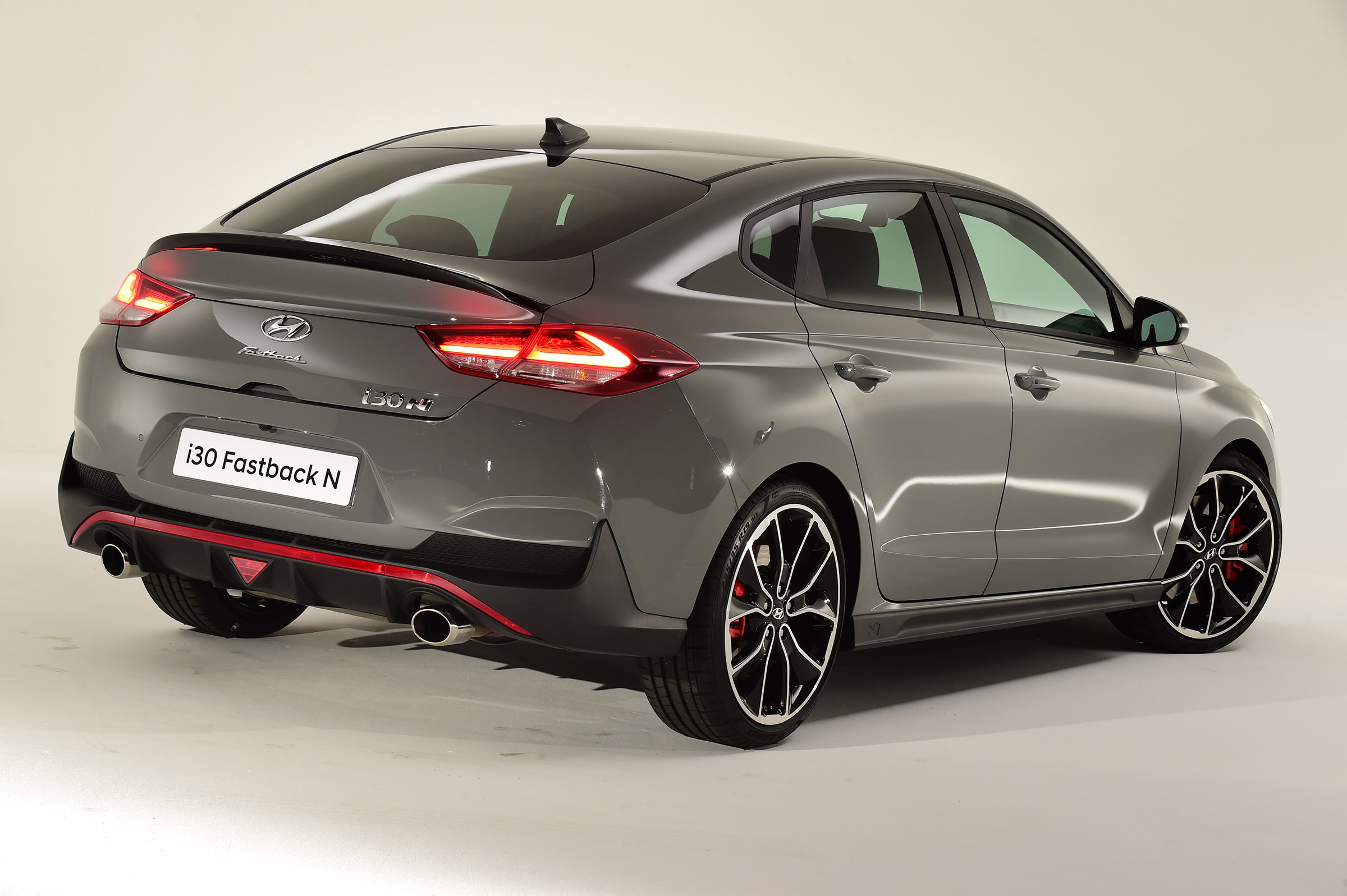 Hyundai i30 Fastback N - rear