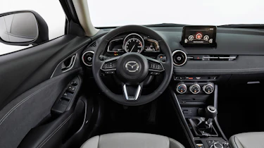 Mazda CX-3 - dash