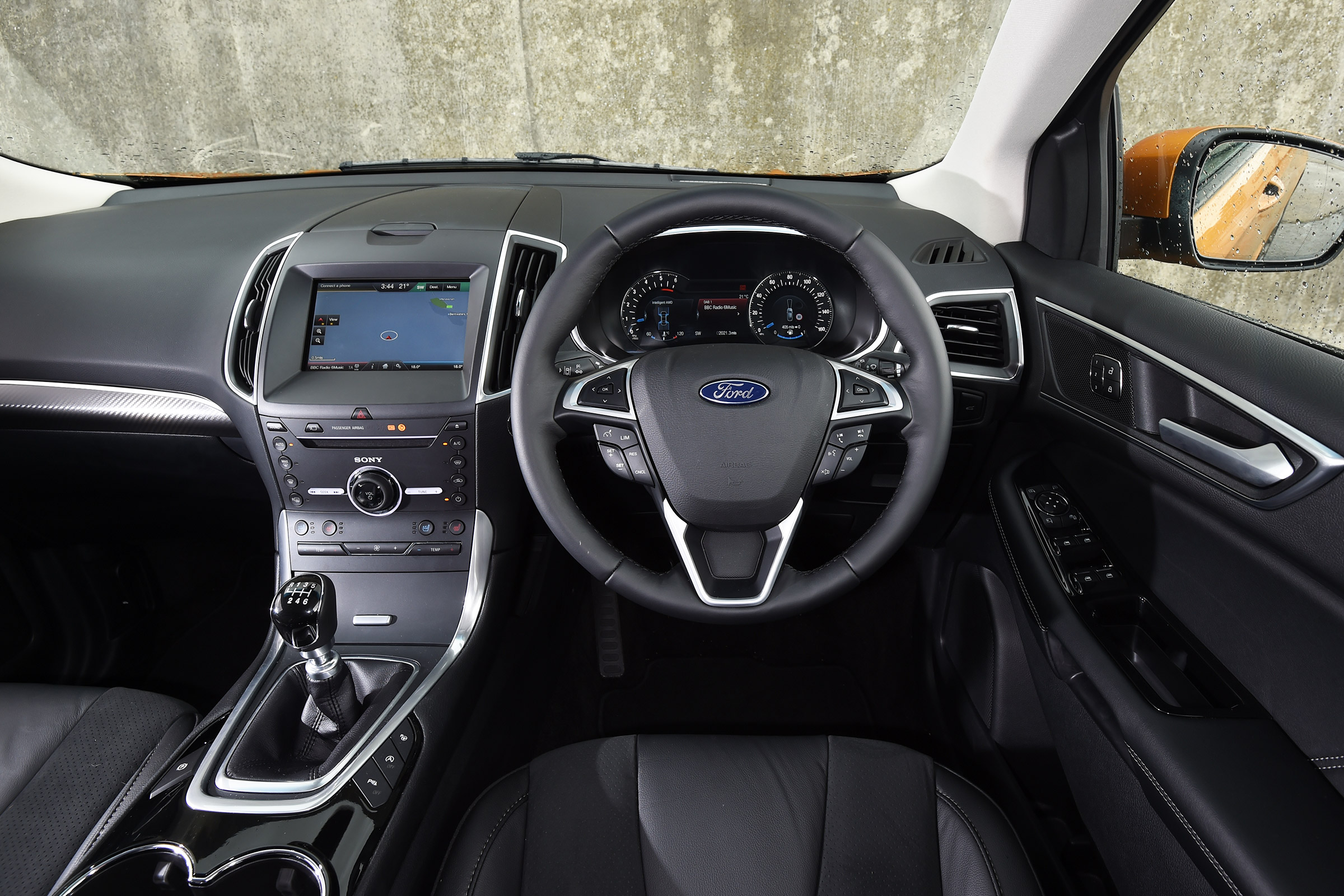 Used Ford Edge - dash
