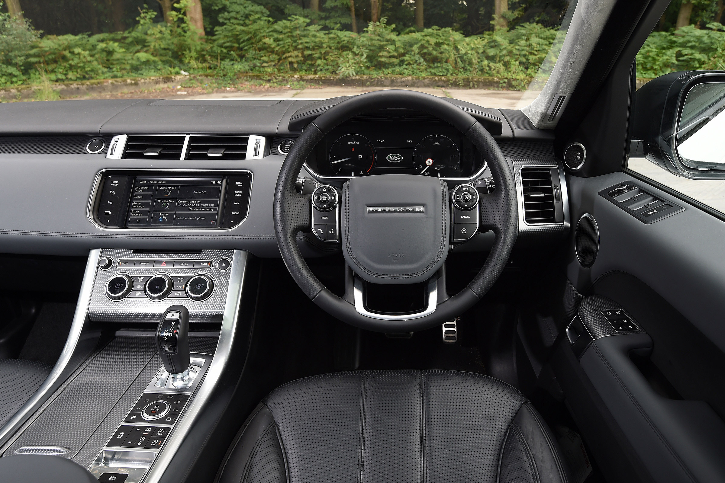 Used Range Rover Sport - dash