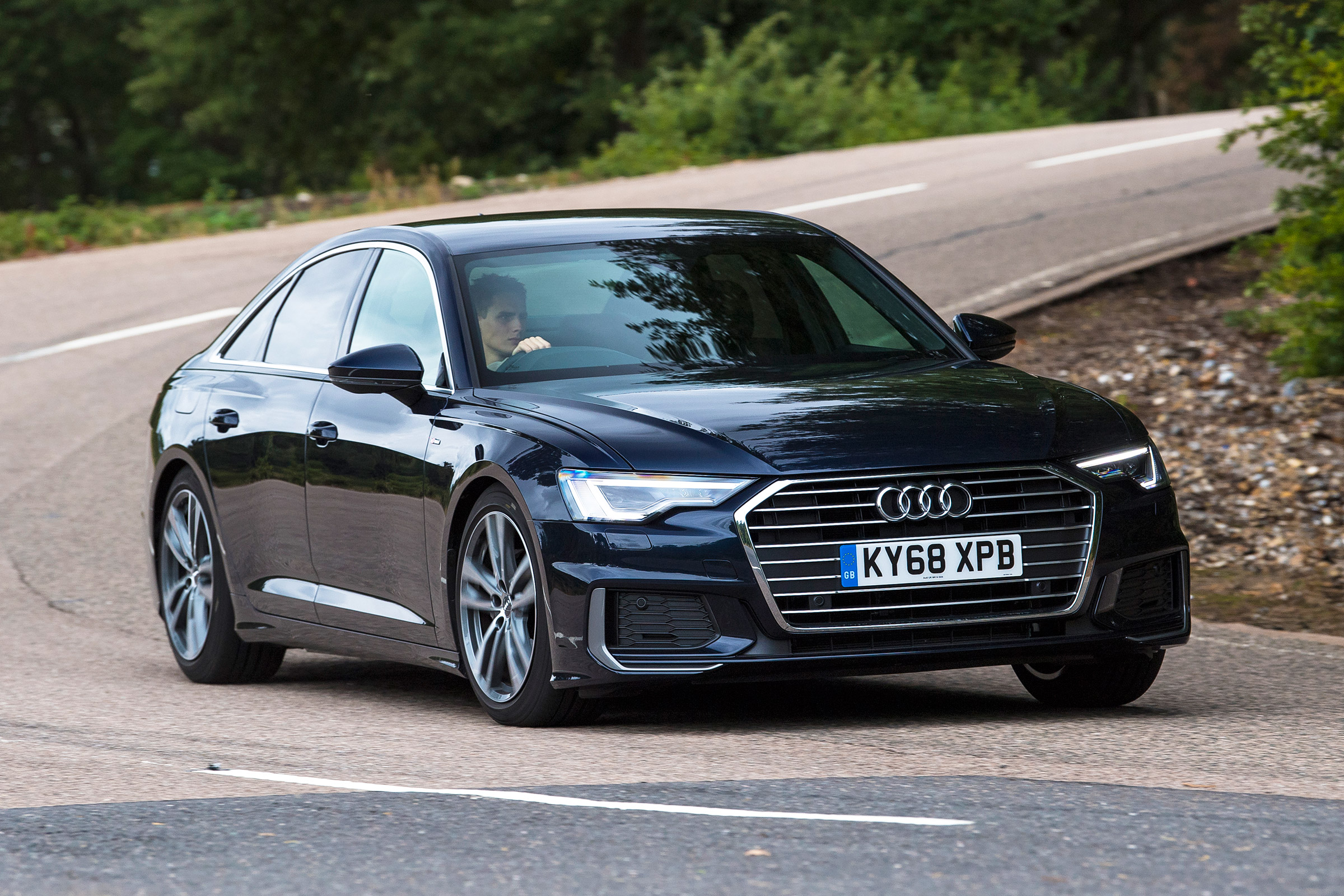 Audi A6 - front cornering