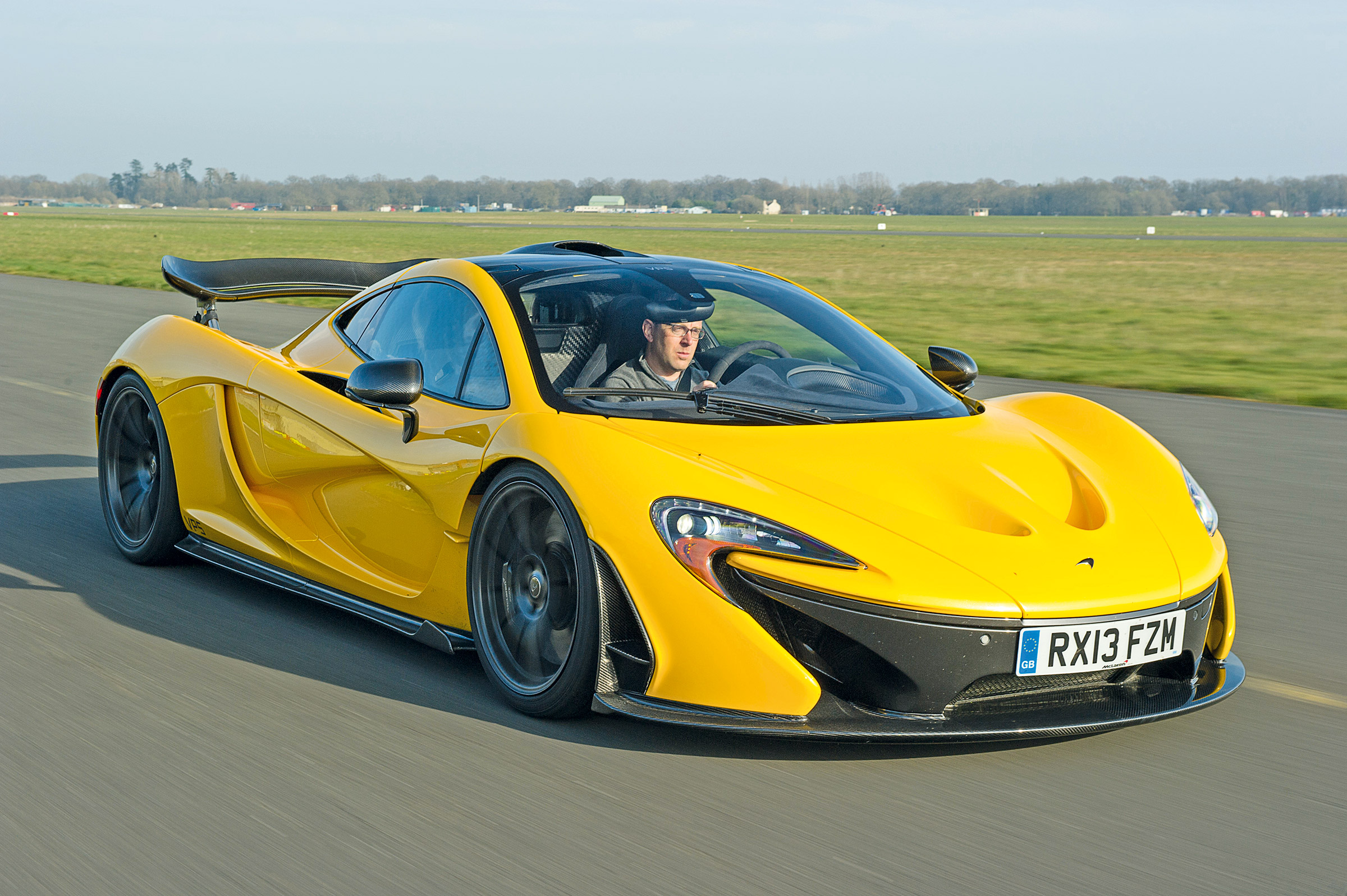 McLaren P1