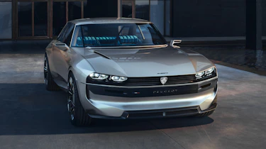 Peugeot e-LEGEND - full front static