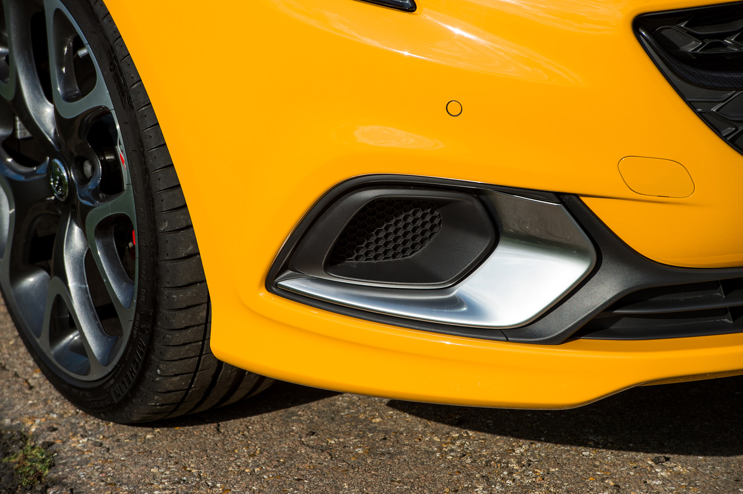 Vauxhall Corsa GSi - fog light
