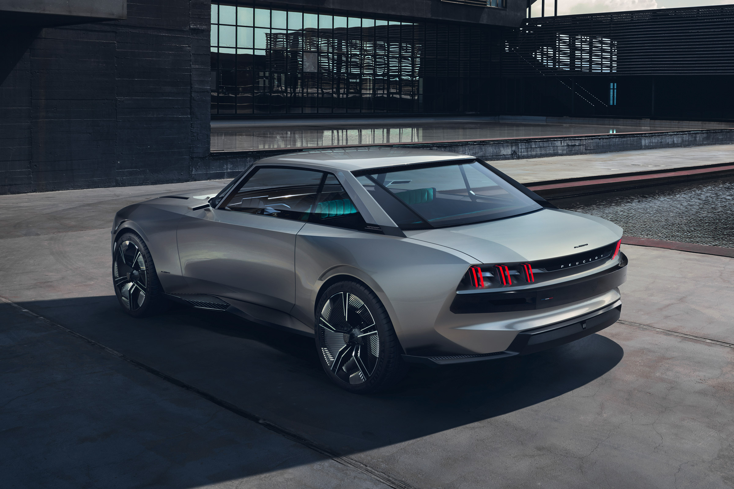 Peugeot e-LEGEND - rear static