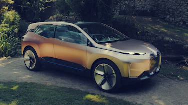 BMW Vision iNEXT concept - front action
