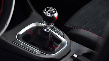 Hyundai i30 Fastback N - transmission