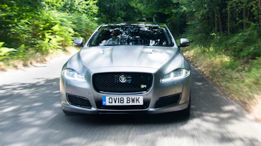 Jaguar XJR 575 silver front