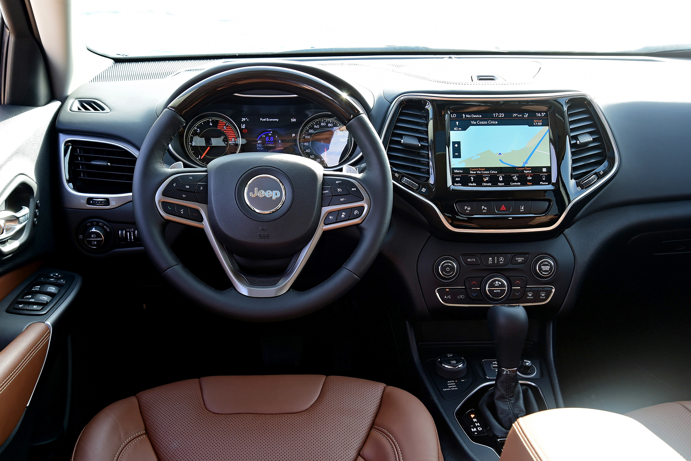 Jeep Cherokee - interior