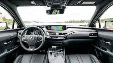 Lexus UX - interior