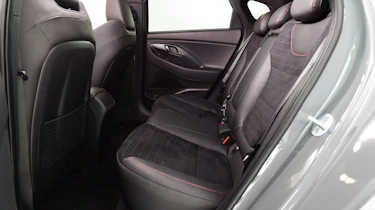 Hyundai i30 Fastback N - rear seats