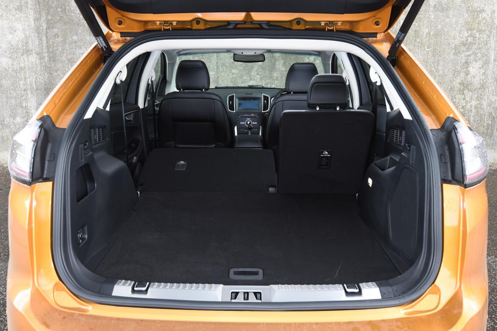 Used Ford Edge - boot