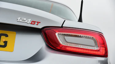 Abarth 124 GT - taillight