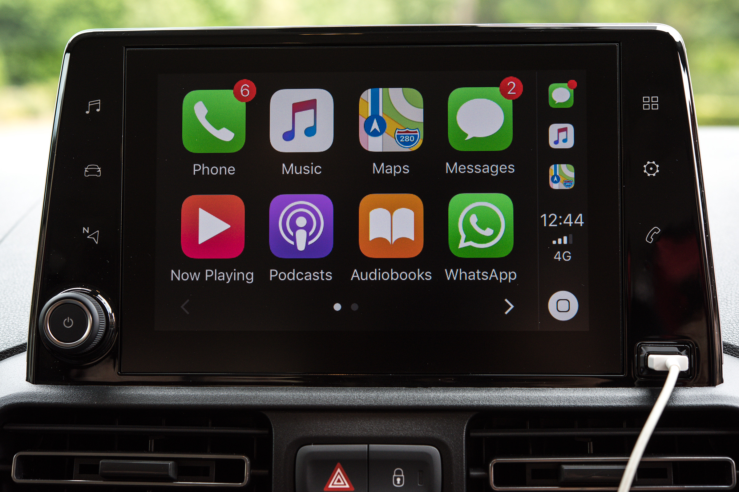 Vauxhall Combo Life - infotainment