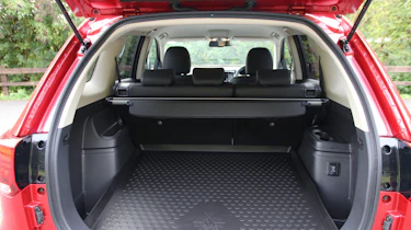 New 2019 Mitsubishi Outlander PHEV cargo space
