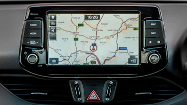 Hyundai i30 N-Line - infotainment