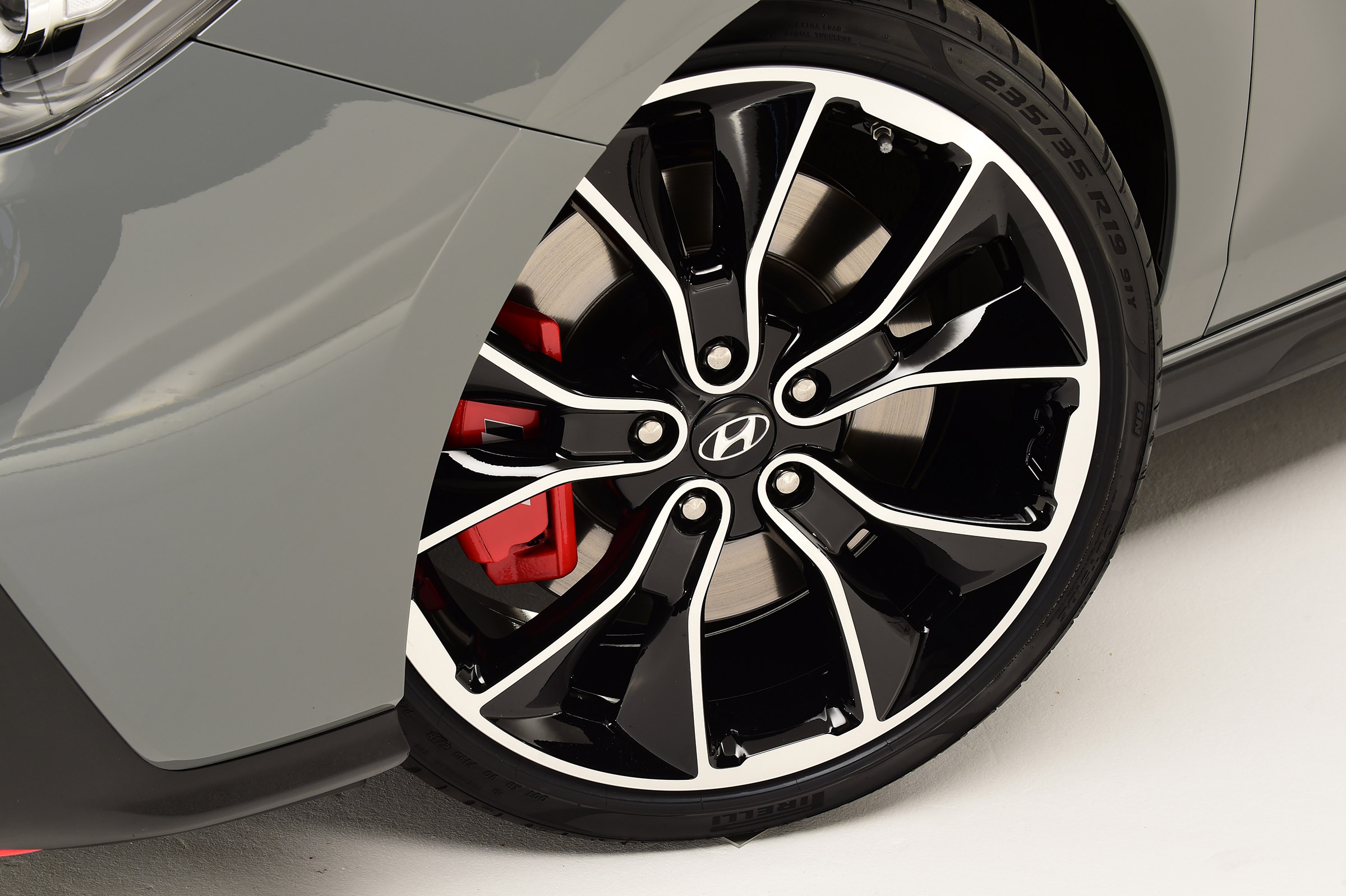 Hyundai i30 Fastback N - wheel