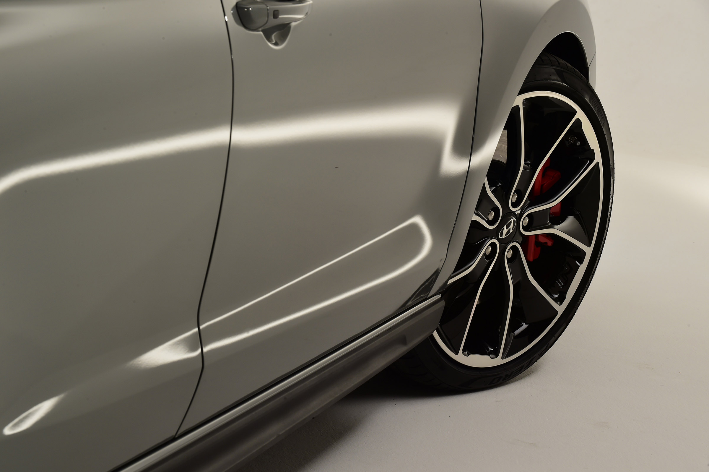 Hyundai i30 Fastback N - side detail